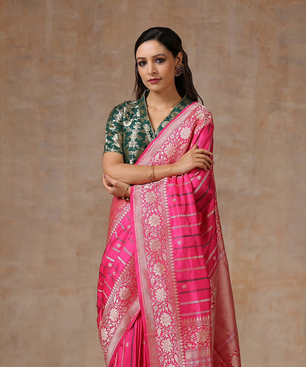 Handloom_Rani_Pure_Katan_Silk_Banarasi_Saree_With_Kadhwa_Booti_WeaverStory_01