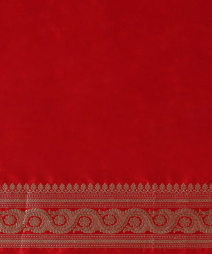 Red_Handloom_Pure_Katan_Silk_Banarasi_Saree_With_Kadhwa_Booti_WeaverStory_05