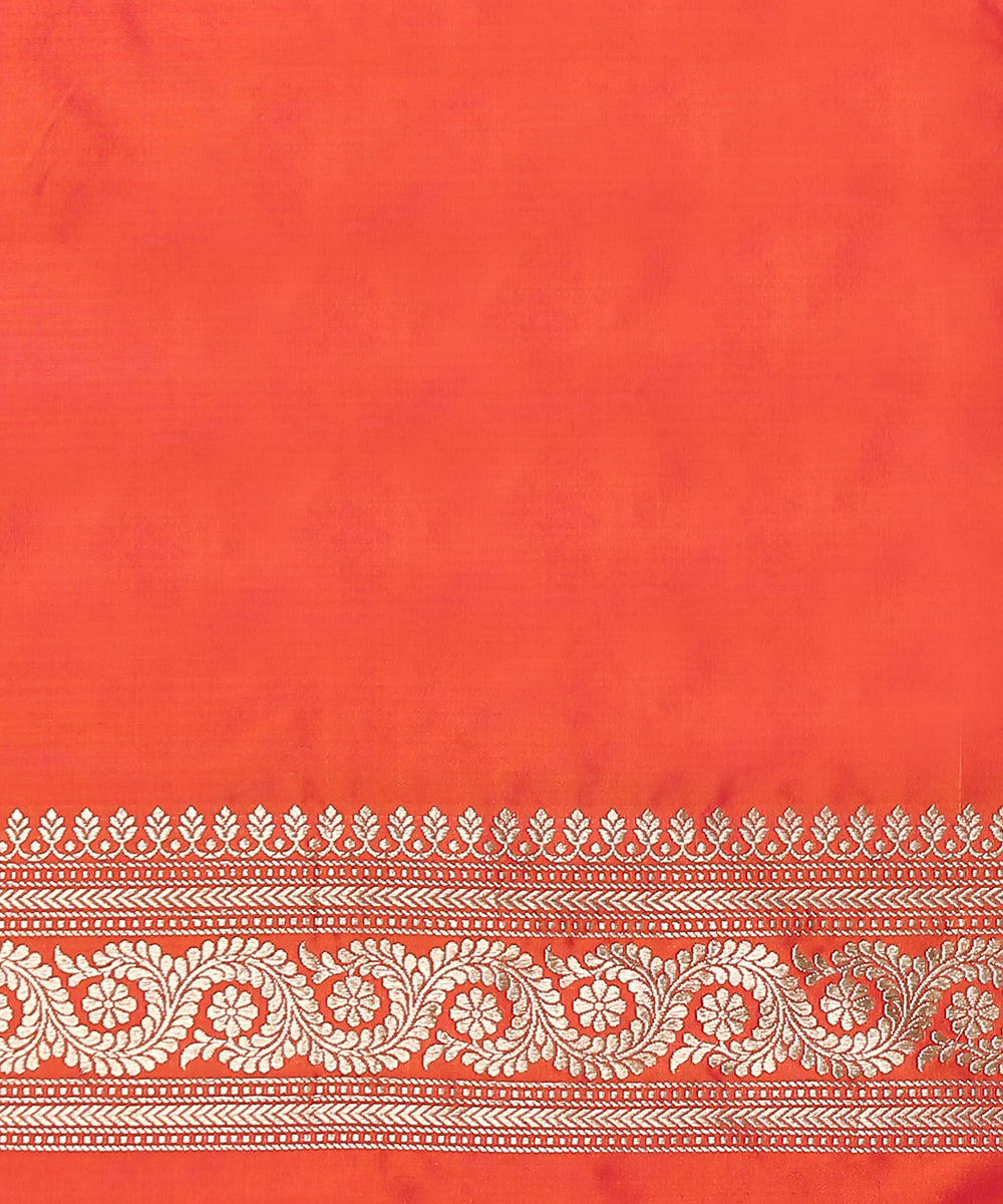 Handloom_Pink_Dual_Tone_Pure_Katan_Silk_Banarasi_Saree_With_Kadhwa_Booti_WeaverStory_05