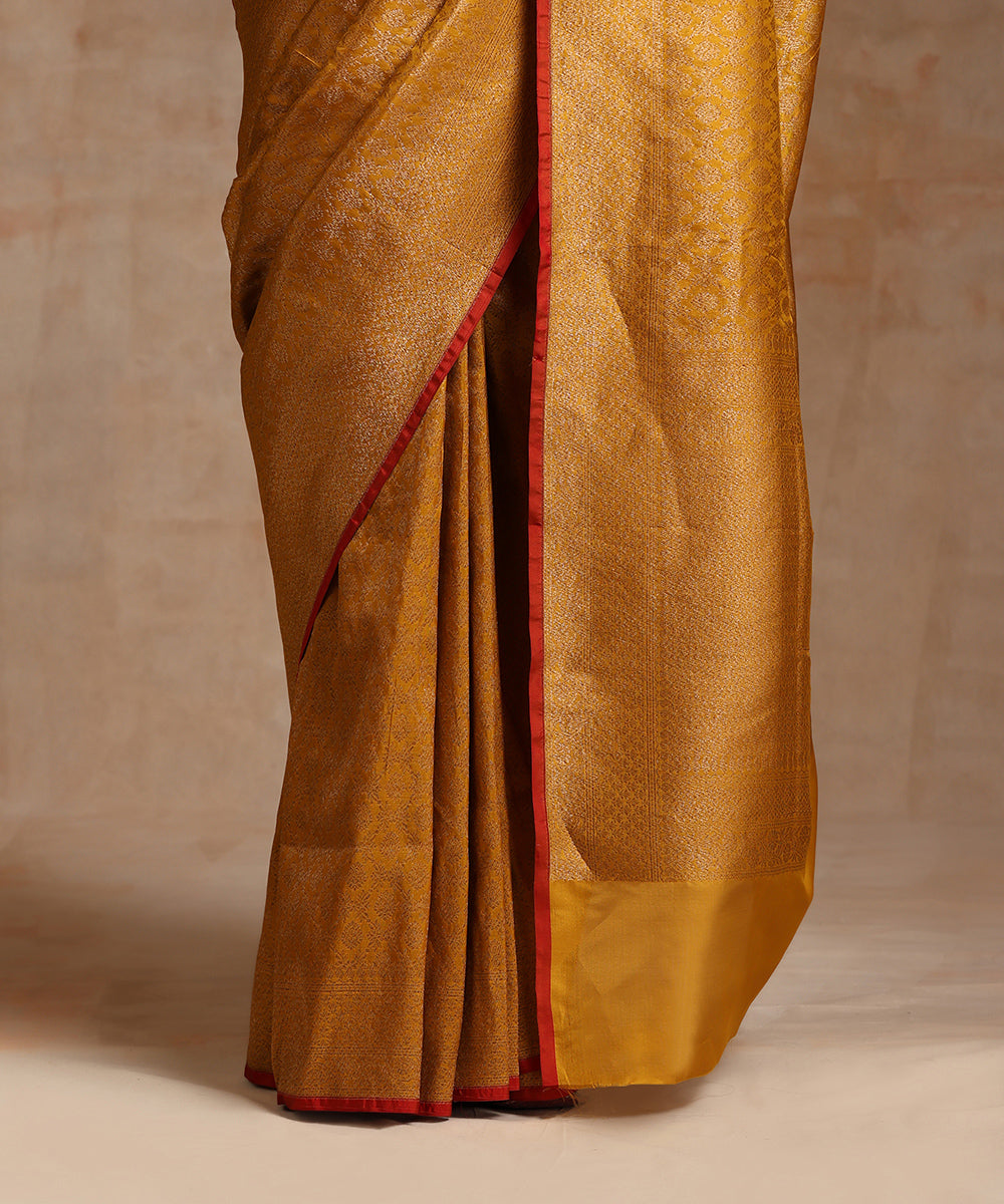 Mustard_Handloom_Pure_Katan_Silk_Kimkhab_Banarasi_Saree_With_Antique_Zari_WeaverStory_04