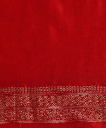 Handloom_Red_Pure_Katan_Silk_Kimkhab_Banarasi_Saree_With_Antique_Zari_WeaverStory_05