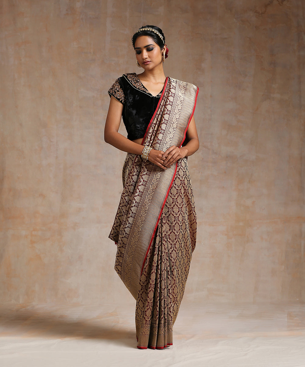 Handloom_Dark_Wine_Pure_Katan_Silk_Banarasi_Saree_With_Antique_Zari_WeaverStory_02