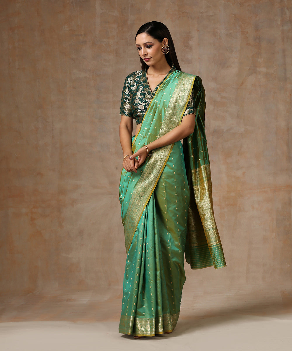 Handloom_Mint_Green_Double_Shade_Pure_Katan_Silk_Banarasi_Saree_WeaverStory_02