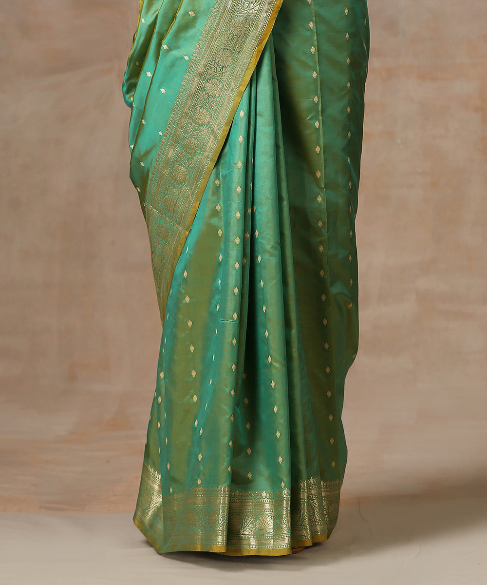 Handloom_Mint_Green_Double_Shade_Pure_Katan_Silk_Banarasi_Saree_WeaverStory_04