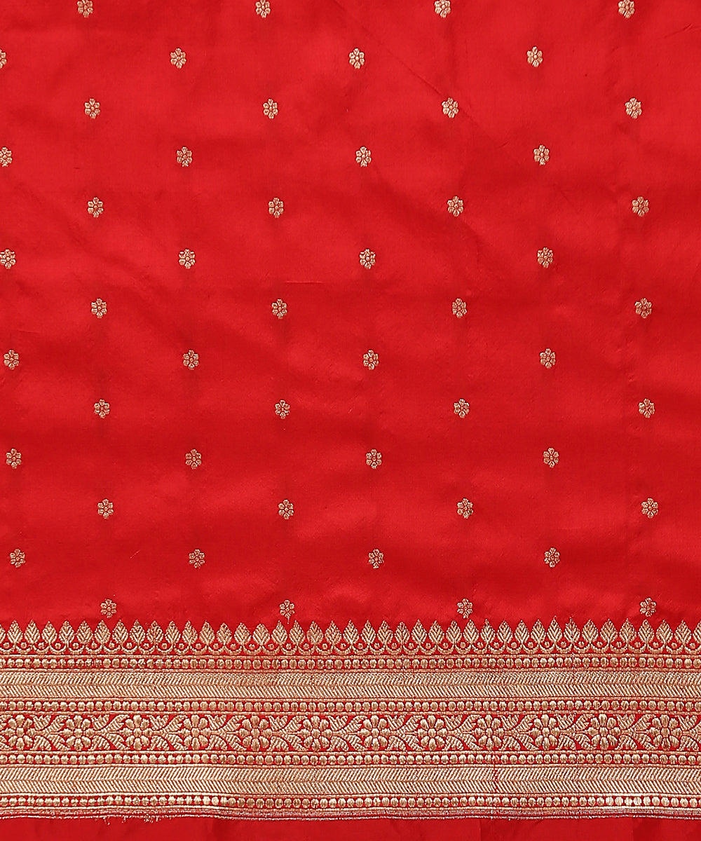 Red_Handloom_Pure_Katan_Silk_Banarasi_Saree_With_Cutwork_Booti_WeaverStory_05