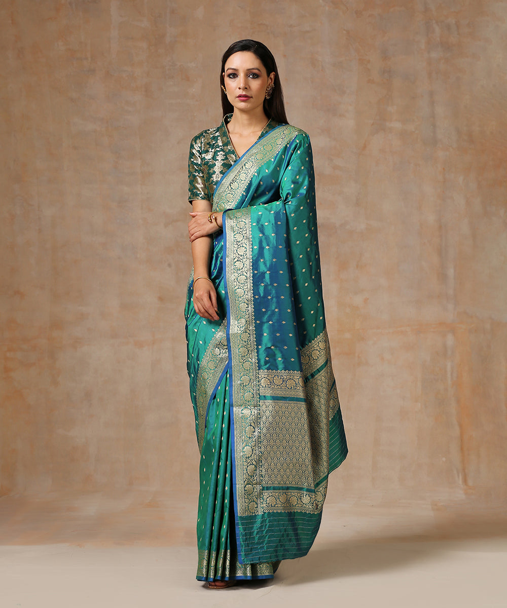 Peacock_Green_Handloom_Double_Shade_Pure_Katan_Silk_Banarasi_Saree_WeaverStory_02