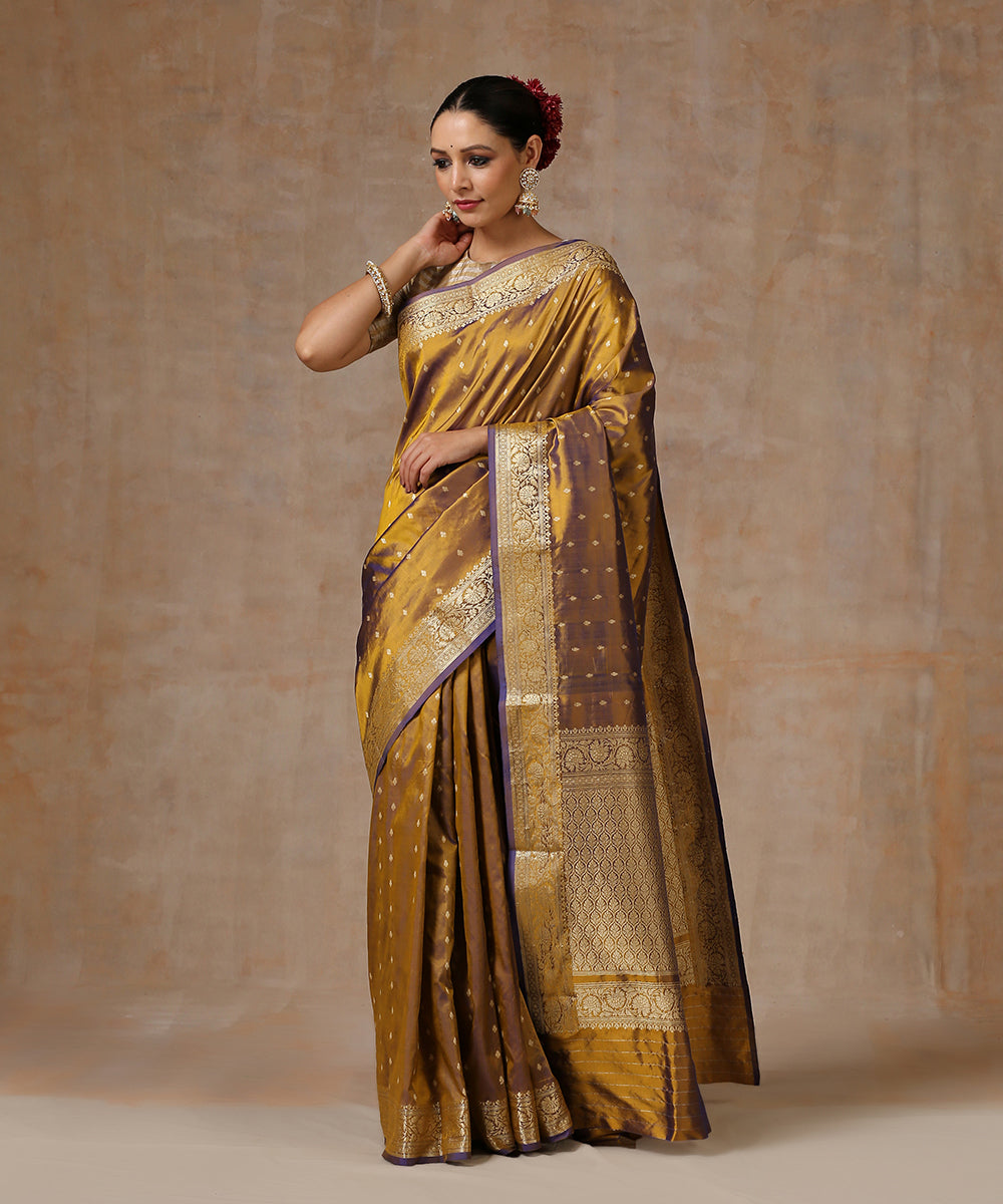 Handloom_Golden_And_Blue_Double_Shade_Pure_Katan_Silk_Banarasi_Saree_WeaverStory_02