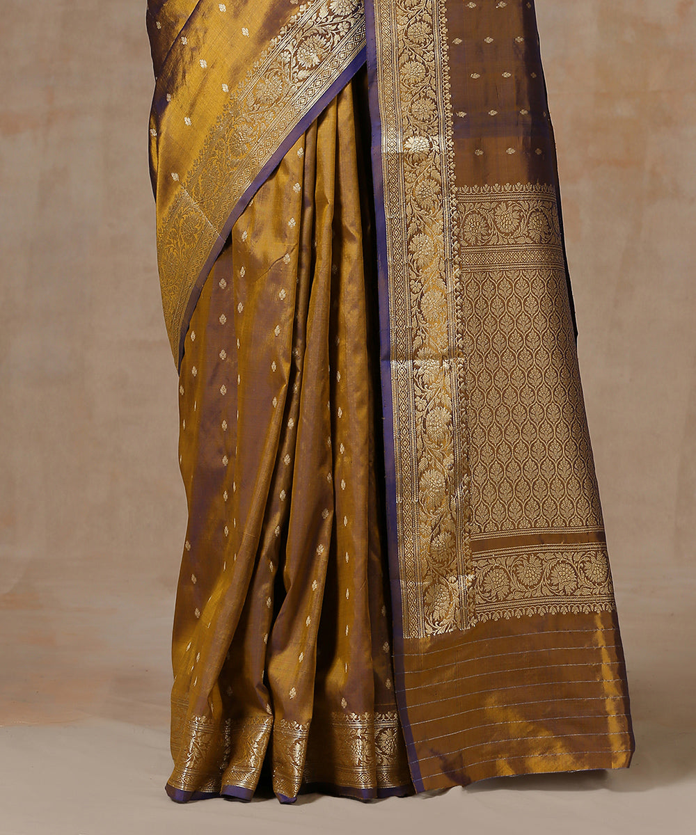 Handloom_Golden_And_Blue_Double_Shade_Pure_Katan_Silk_Banarasi_Saree_WeaverStory_04