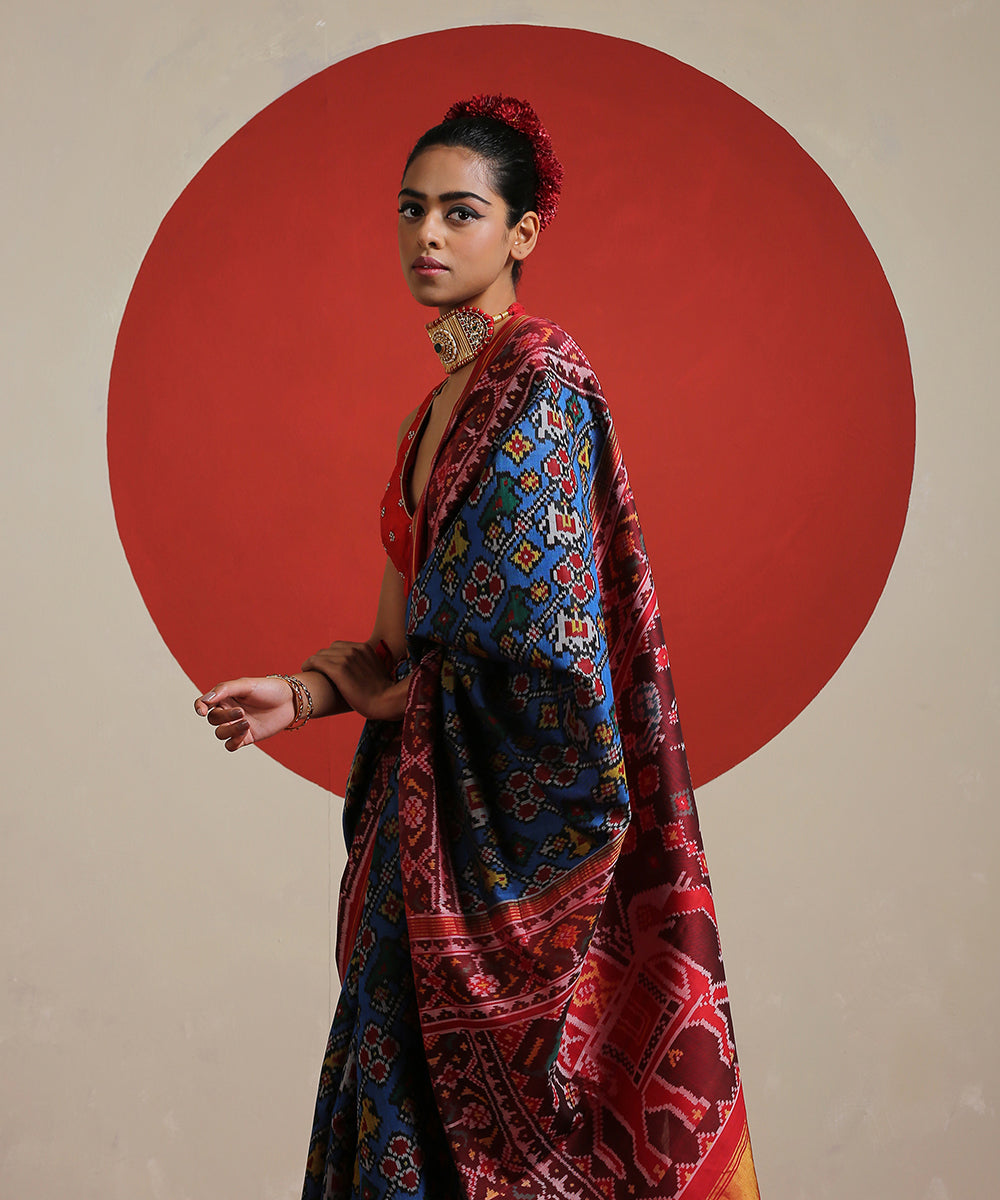 Blue_Handloom_Pure_Mulberry_Silk_Patola_Saree_With_Red_Border_WeaverStory_01