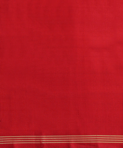 Handloom_Red_Pure_Mulberry_Silk_Patola_Saree_With_Single_Ikat_Weave_WeaverStory_05