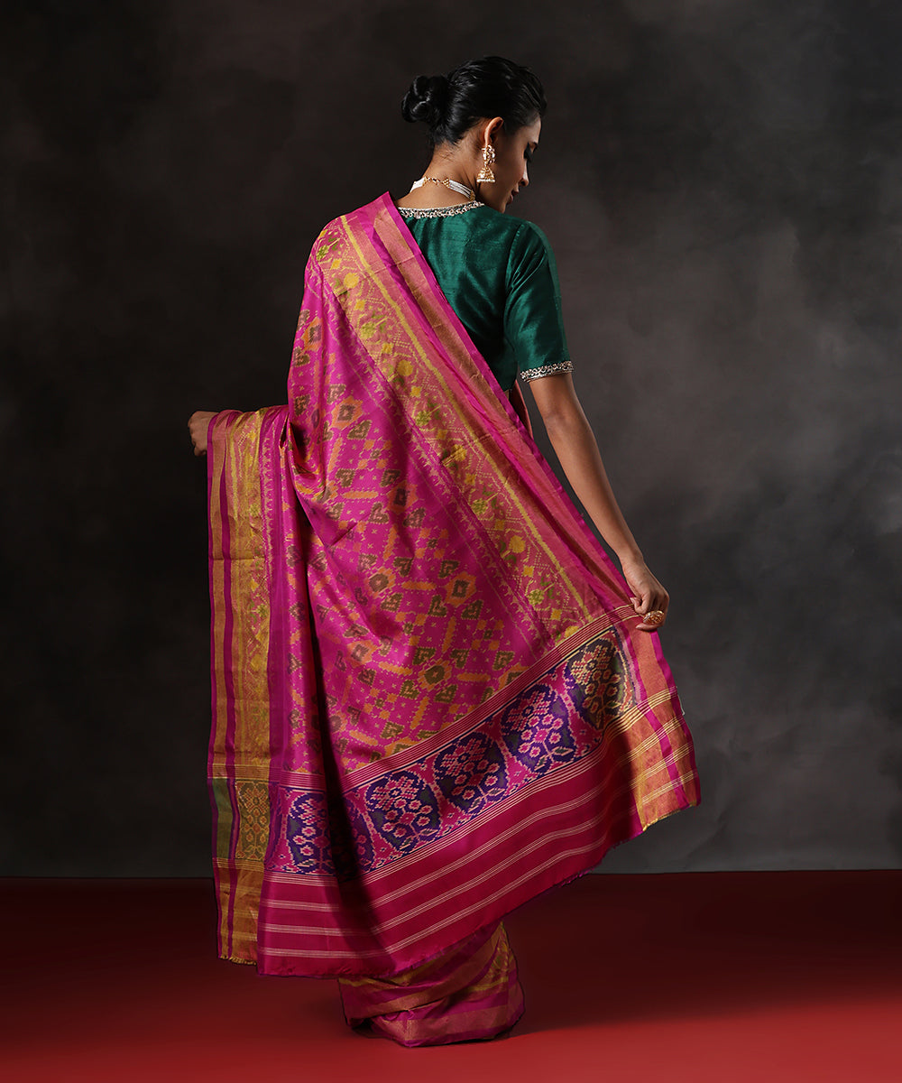 Handloom_Pink_Pure_Mulberry_Silk_Single_Ikat_Patola_Saree_WeaverStory_03