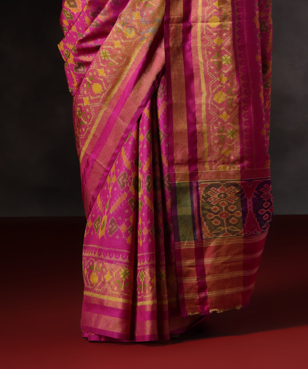 Handloom_Pink_Pure_Mulberry_Silk_Single_Ikat_Patola_Saree_WeaverStory_04