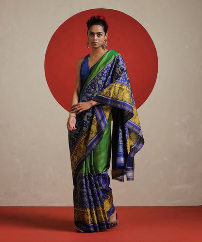 Handloom_Green_And_Blue_Double_Shade_Pure_Mulberry_Silk_Ikat_Patola_Saree_WeaverStory_02