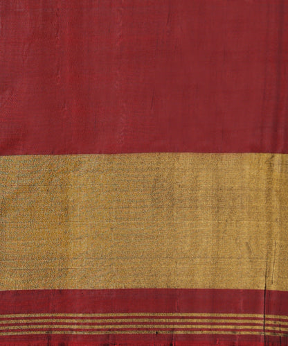 Maroon_Handloom_Pure_Mulberry_Silk_Single_Ikat_Patola_Saree_With_Tissue_Border_WeaverStory_05