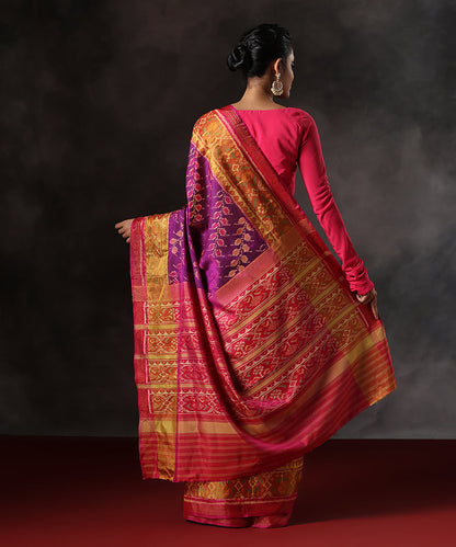 Magenta_Violet_Double_Shade_Handloom_Pure_Mulberry_Silk_Single_Ikat_Patola_Saree_With_Tissue_Border_WeaverStory_03
