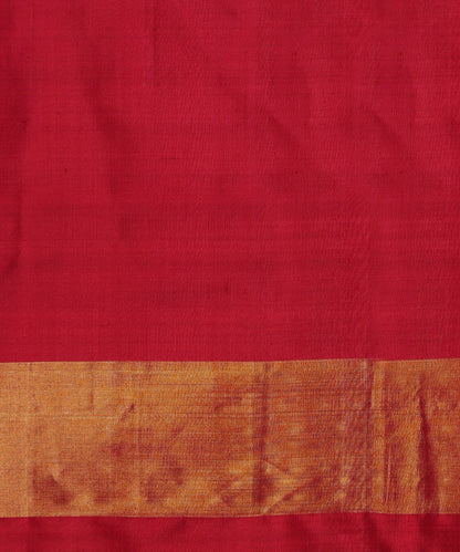 Magenta_And_Pink_Handloom_Pure_Mulberry_Silk_Single_Ikat_Patola_Saree_With_Red_Tissue_Border_WeaverStory_05