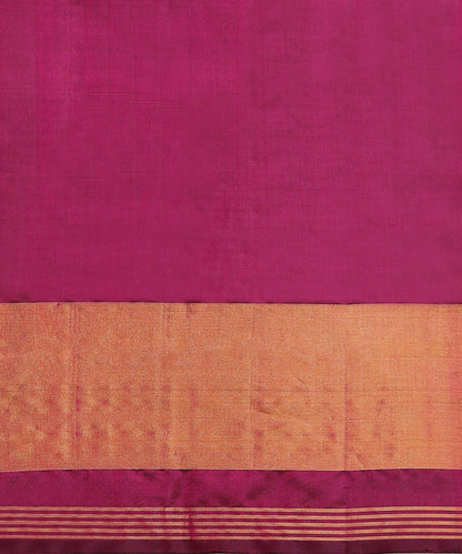 Peach_Handloom_Pure_Mulberry_Silk_Ikat_Patola_Saree_With_Purple_Tissue_Border_WeaverStory_05