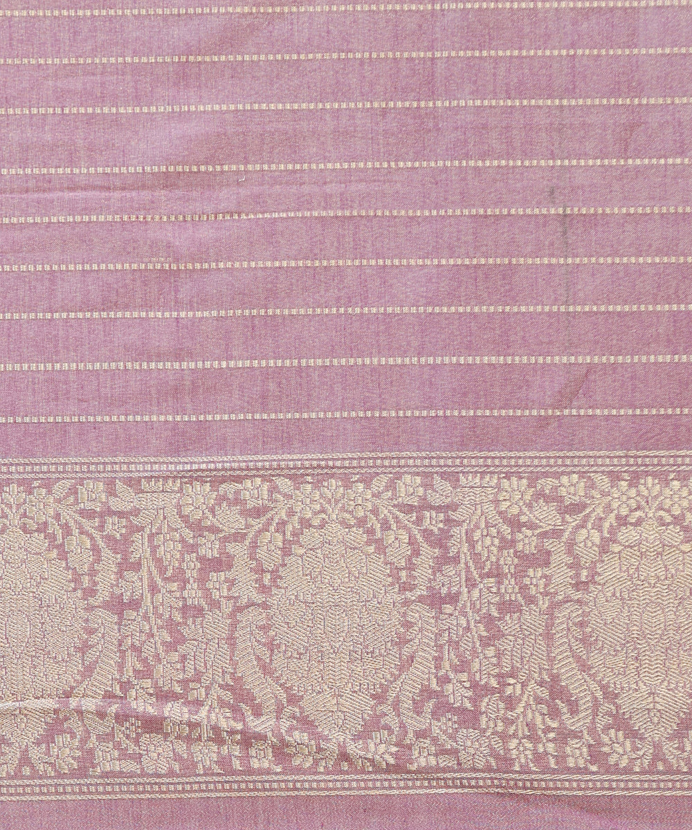 Handloom_Dust_Purple_Cotton_Tissue_Banarasi_Saree_With_Kadhwa_Booti_WeaverStory_05