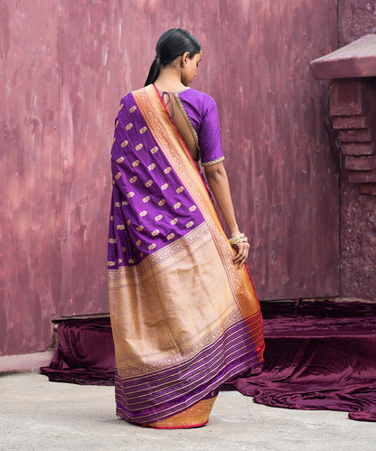 Purple_Handloom_Pure_Katan_Silk_Banarasi_Saree_With_Gold_Cutwork_Booti_WeaverStory_03