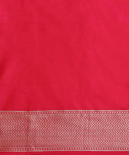 Handloom_Rani_Pink_And_Gold_Pure_Katan_Silk_Kimkhab_Banarasi_Saree_WeaverStory_05