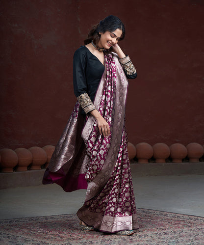 Wine_Handloom_Pure_Katan_Silk_Banarasi_Saree_With_Gold_Zari_WeaverStory_02