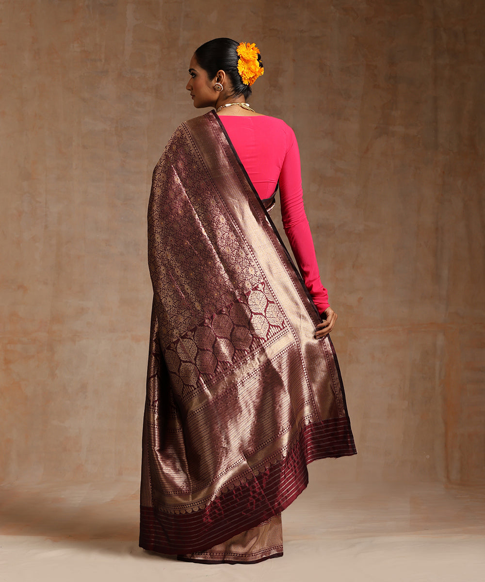 Handloom_Chocolate_Brown_Pure_Katan_Silk_Kimkhab_Banarasi_Saree_With_Antique_Gold_Zari_WeaverStory_03