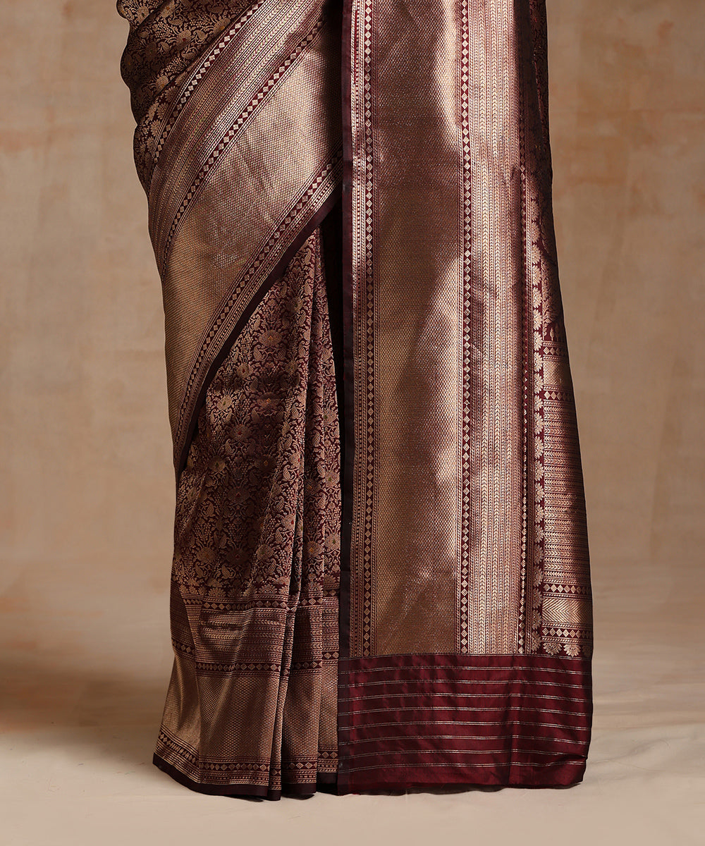 Handloom_Chocolate_Brown_Pure_Katan_Silk_Kimkhab_Banarasi_Saree_With_Antique_Gold_Zari_WeaverStory_04