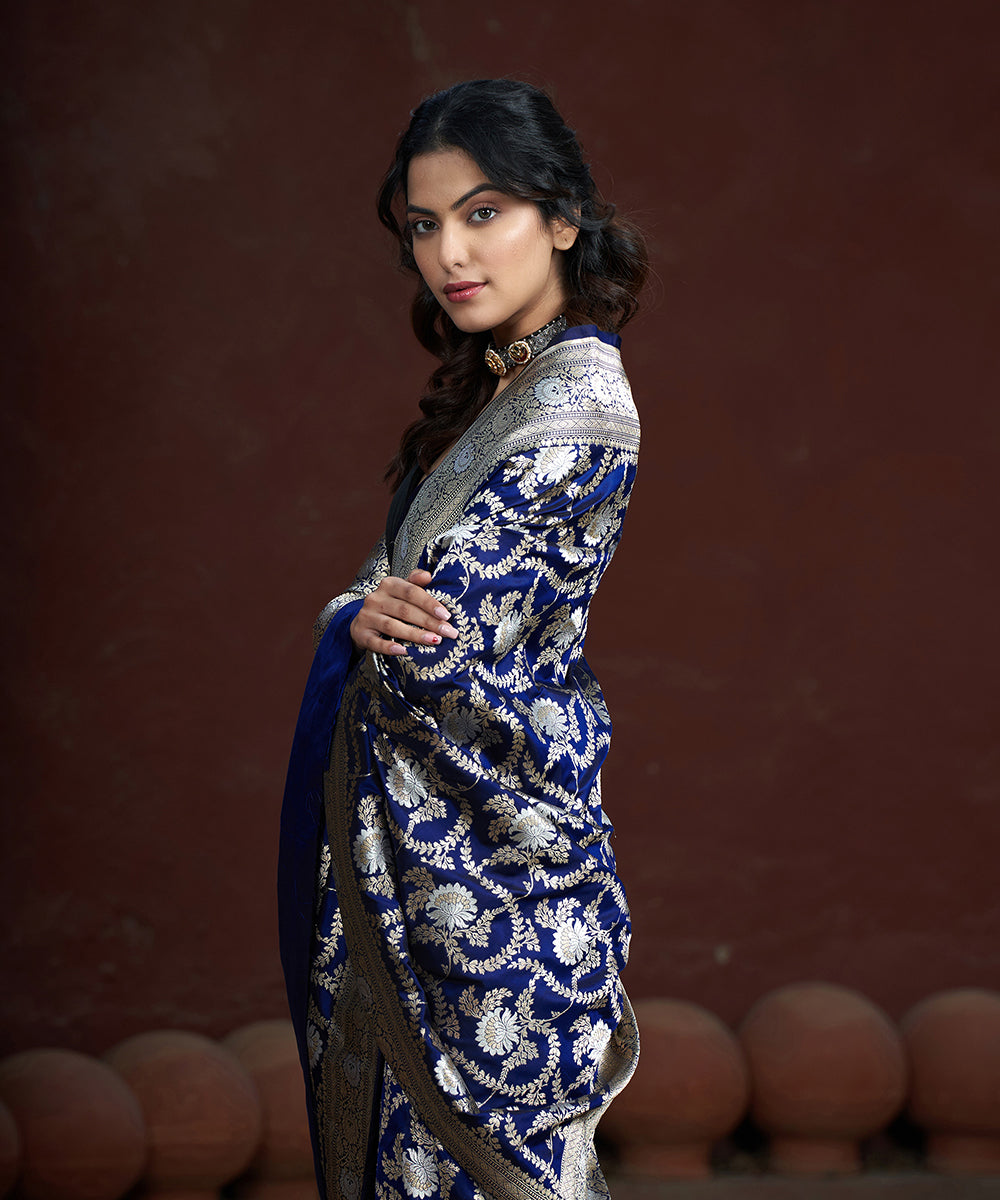 Handloom_Blue_Pure_Katan_Silk_Banarasi_Saree_With_Gold_And_Silver_Zari_Jaal+_WeaverStory_01