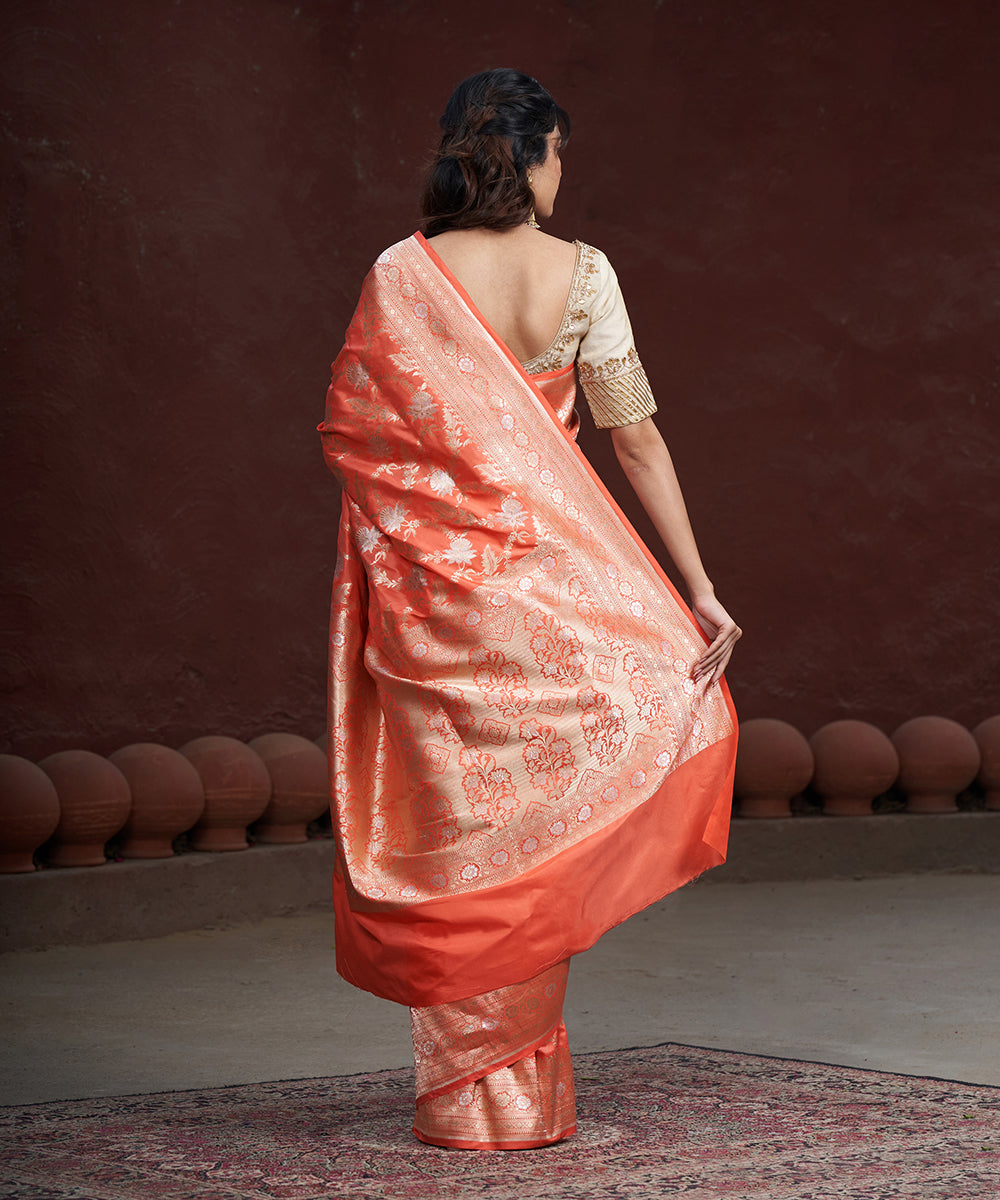 Handloom_Peach_Pure_Katan_Silk_Banarasi_Saree_With_Gold_And_Silver_Zari_Floral_Jaal_WeaverStory_03