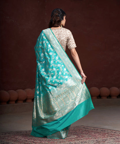 Turquoise_Handloom_Blue_Pure_Katan_Silk_Banarasi_Saree_With_Zari_Jaal_WeaverStory_03