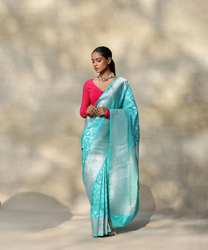 Light_Blue_Handloom_Pure_Katan_Silk_Banarasi_Saree_With_Silver_Zari_Jaal_WeaverStory_02