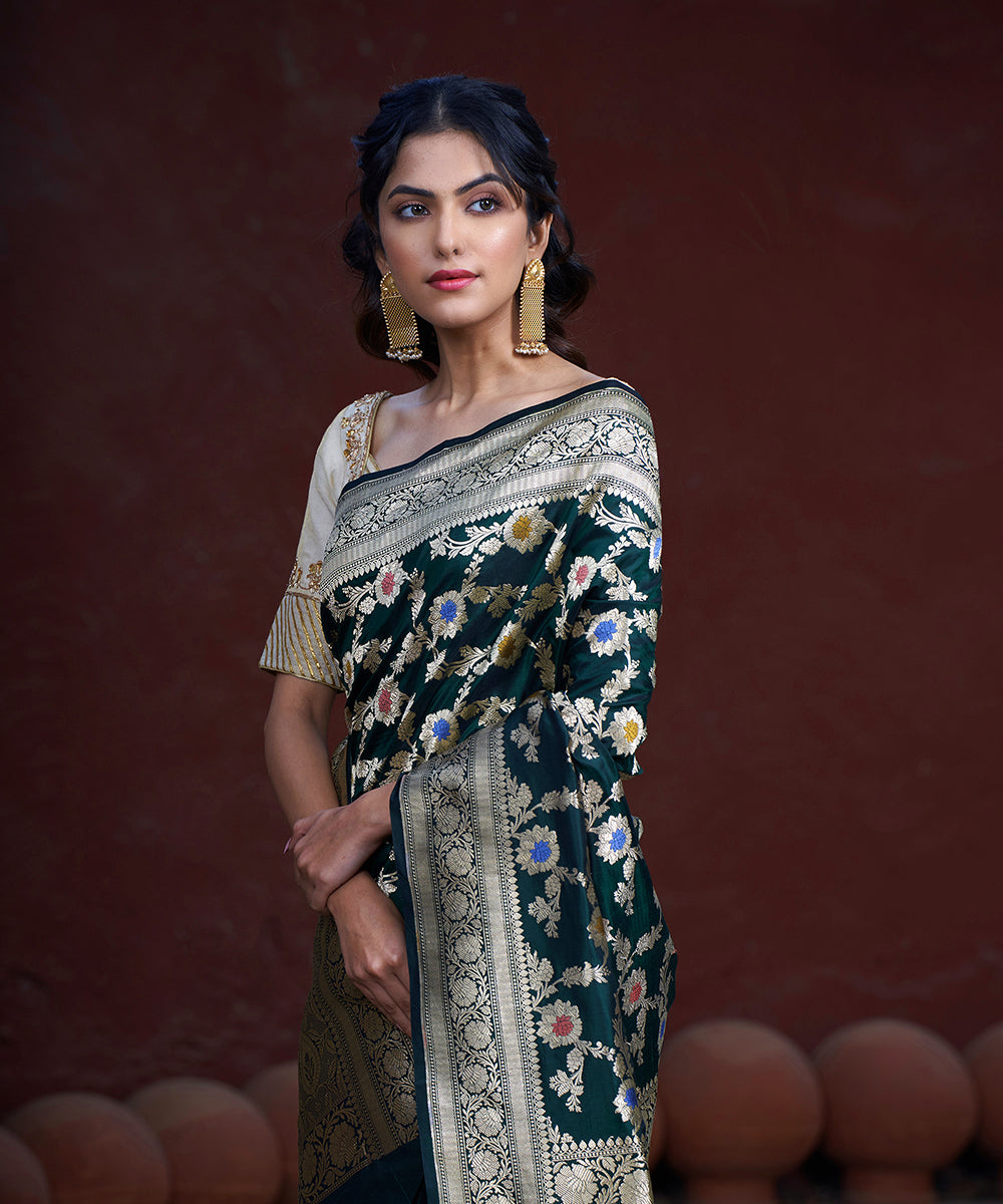 Handloom_Bottle_Green_Pure_Katan_Silk_Banarasi_Saree_With_Meenakari_WeaverStory_01
