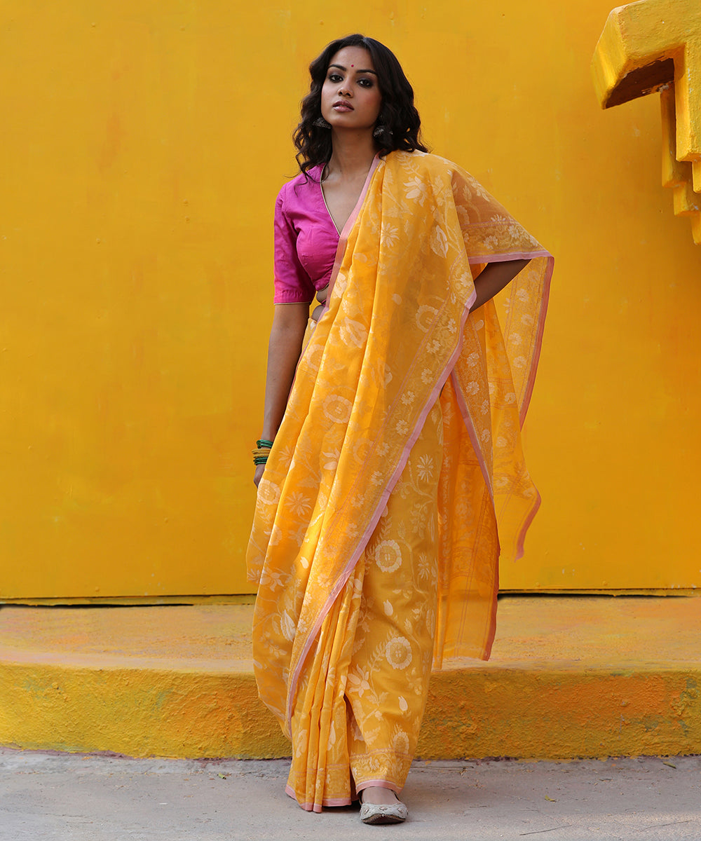 Mustard_Handloom_Pure_Cotton_Silk_Banarasi_Jamdani_Saree_With_Gold_Floral_Jaal_WeaverStory_02