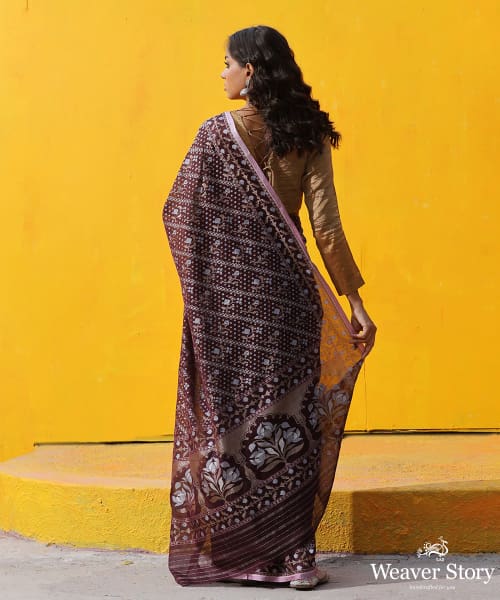 Handloom_Chocolate_Brown_Pure_Cotton_Silk_Jamdani_Banarasi_Saree_WeaverStory_03