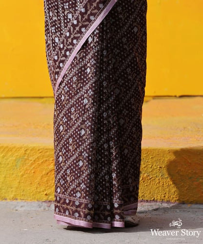 Handloom_Chocolate_Brown_Pure_Cotton_Silk_Jamdani_Banarasi_Saree_WeaverStory_04