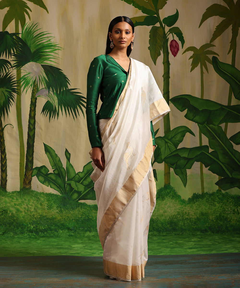 White_Handloom_Pure_Chanderi_Silk_Saree_With_Sona_Rupa_Zari_Chidiyaa_Booti_WeaverStory_02