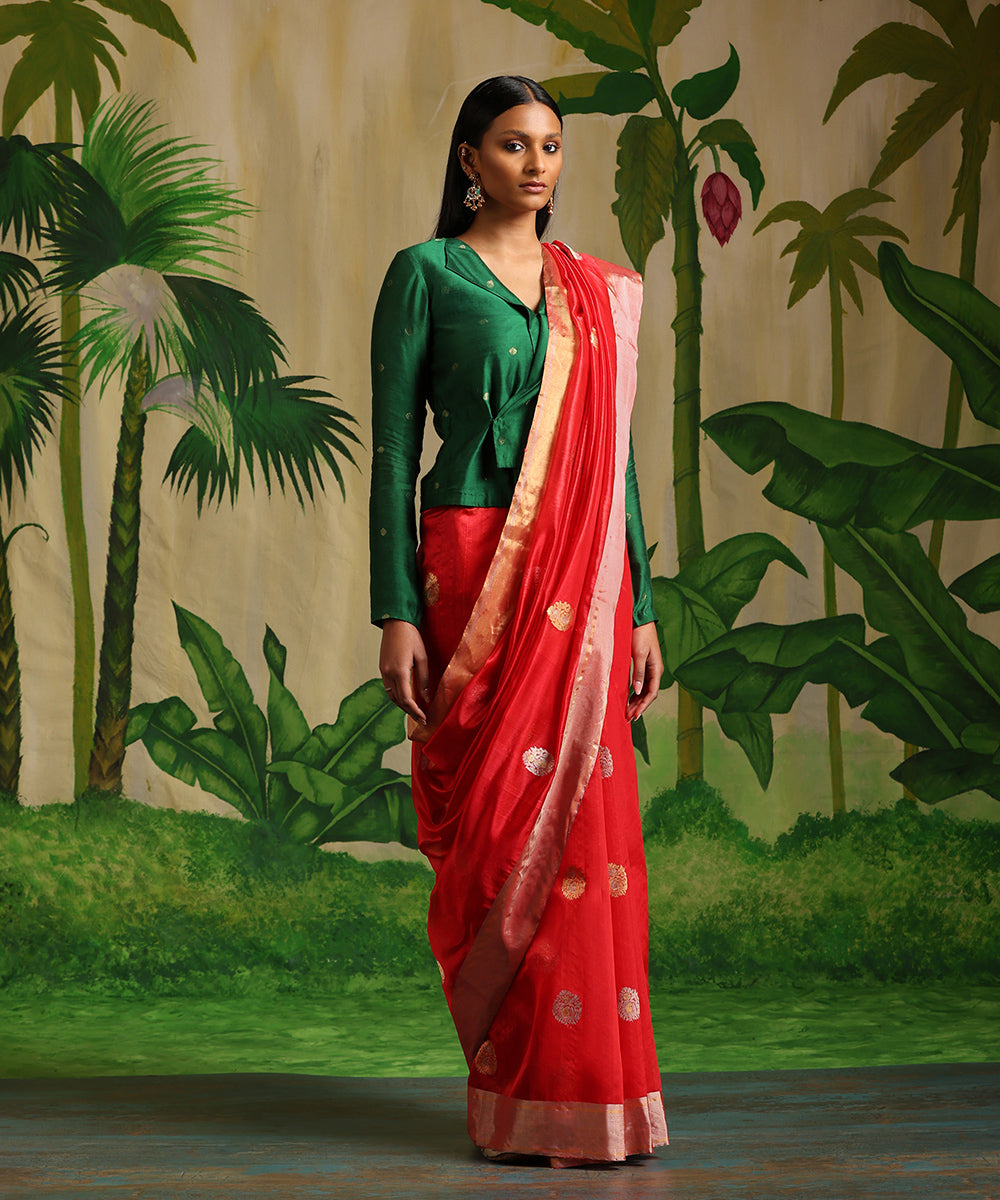 Handloom_Red_Pure_Chanderi_Gold_With_Meenakari_Booti_With_Tissue_Border_Saree_WeaverStory_02