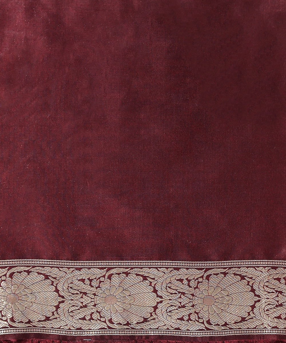 Dark_Wine_Handloom_Pure_Katan_Silk_Banarasi_Saree_With_Cutwork_Jaal_And_Kadhwa_Border_WeaverStory_05