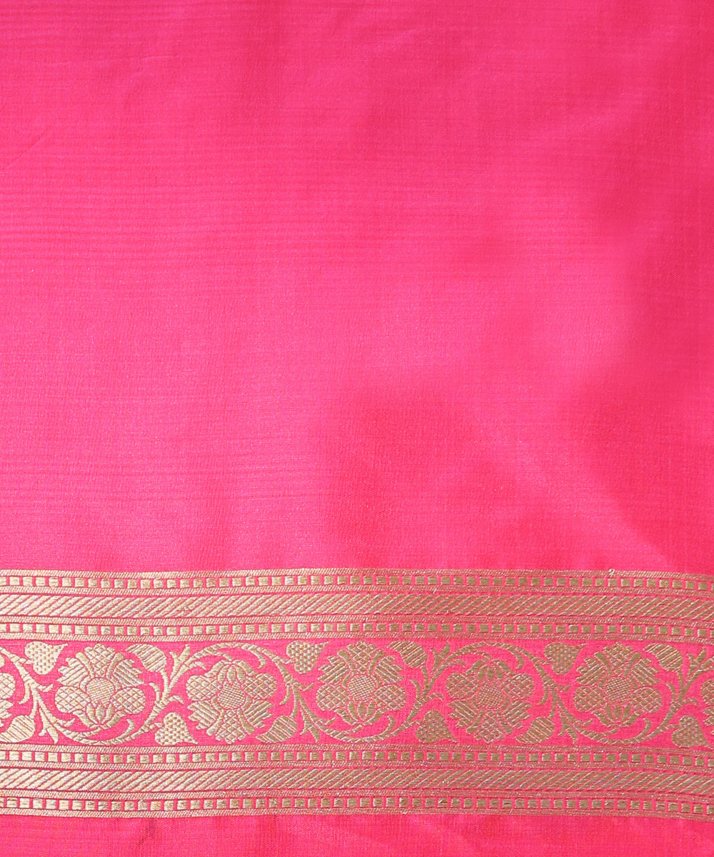Handloom_Neon_Pink_Pure_Katan_Silk_Banarasi_Saree_With_Cutwork_Jaal_And_Kadhwa_Border_WeaverStory_05