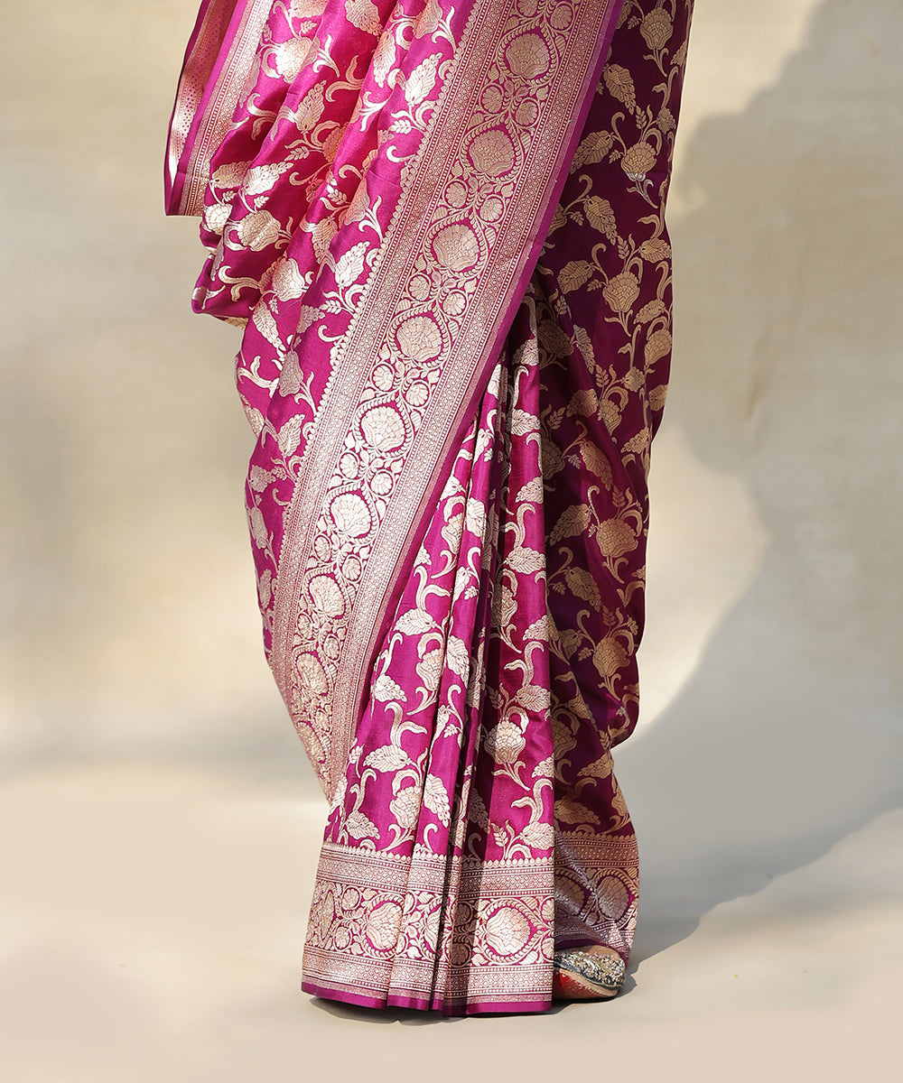 Purple_Handloom_Pure_Katan_Silk_Banarasi_Saree_With_Cutwork_Floral_Jaal_WeaverStory_04