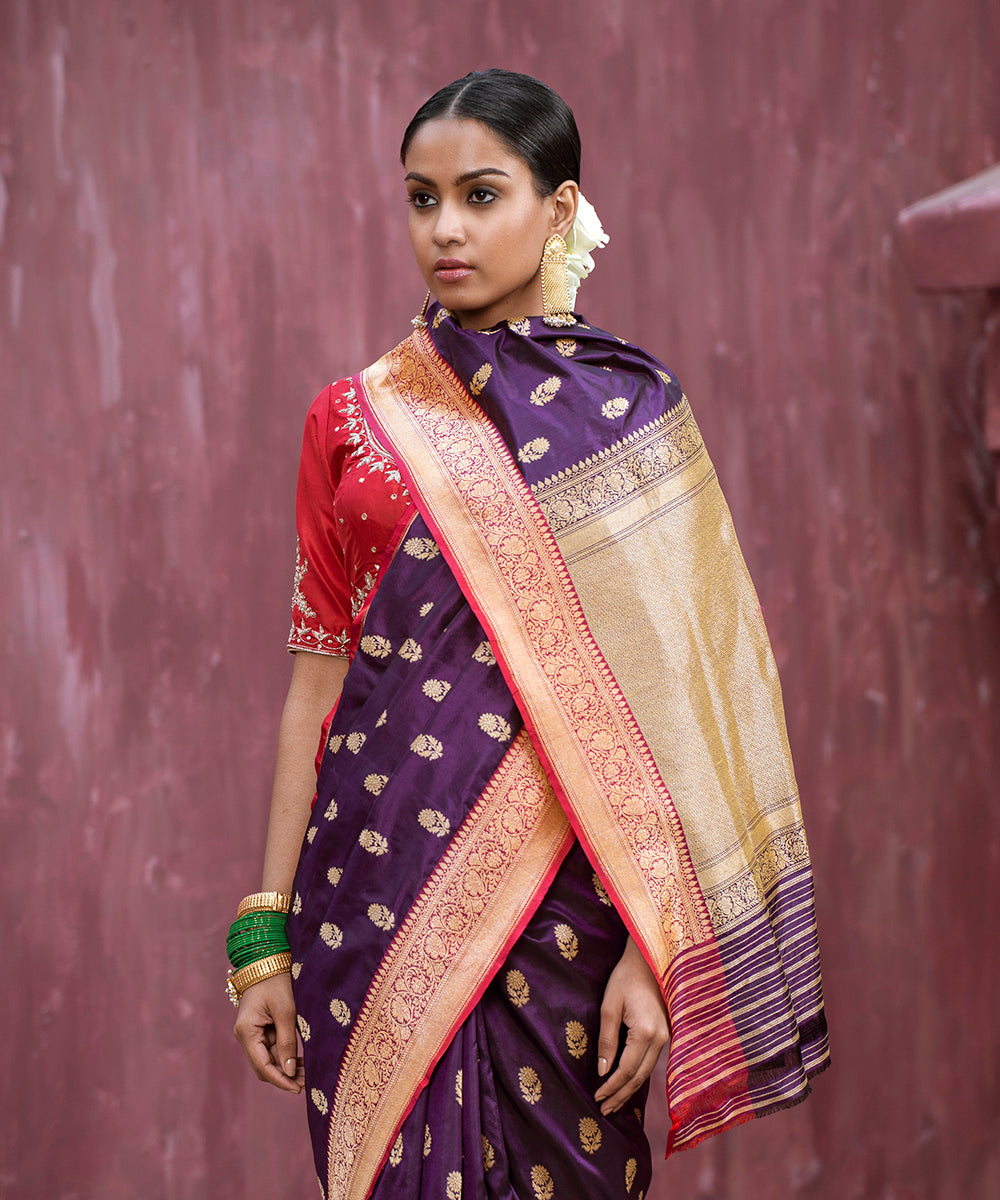 Dark_Purple_Handloom_Pure_Katan_Silk_Banarasi_Saree_With_Cutwork_Booti_WeaverStory_01