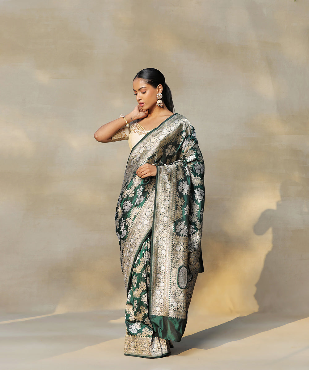 Handloom_Bottle_Green_Pure_Katan_Silk_Banarasi_Saree_With_Sona_Rupa_Jaal_WeaverStory_02