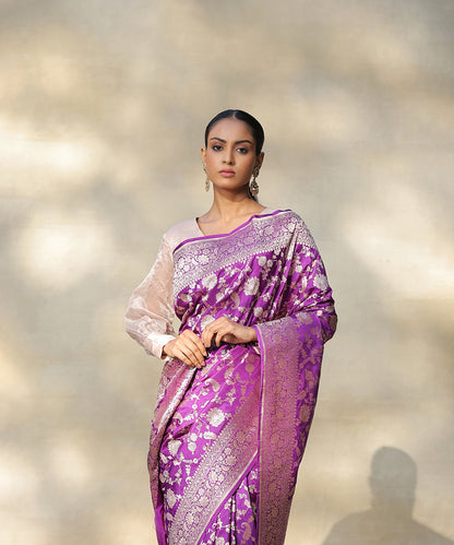 Purple_Handloom_Pure_Katan_Silk_Banarasi_Saree_With_Zari_Floral_Jaal_WeaverStory_01