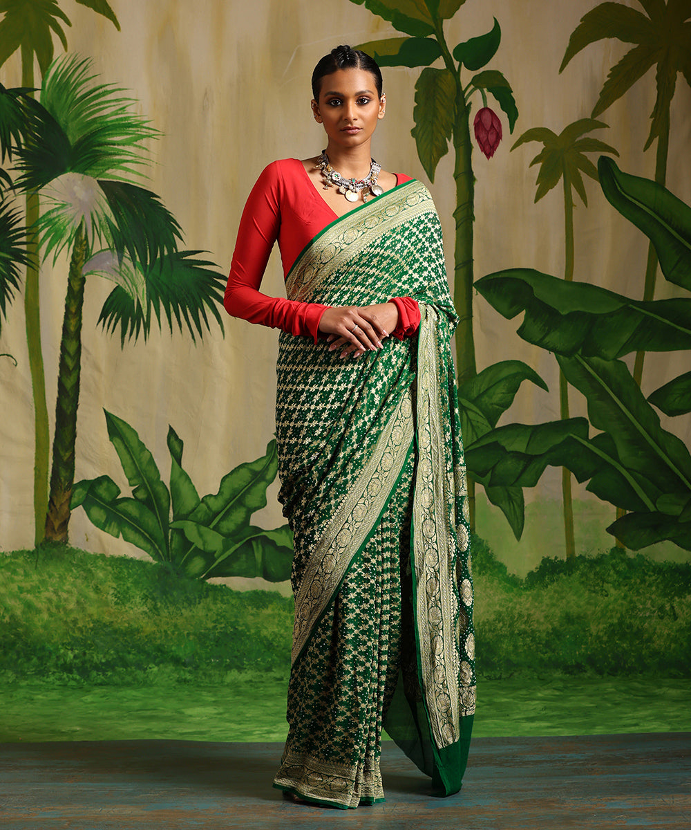 Handloom_Green_Pure_Georgette_Banarasi_Bandhej_Saree_With_All_Over_Zari_Jaal_WeaverStory_02