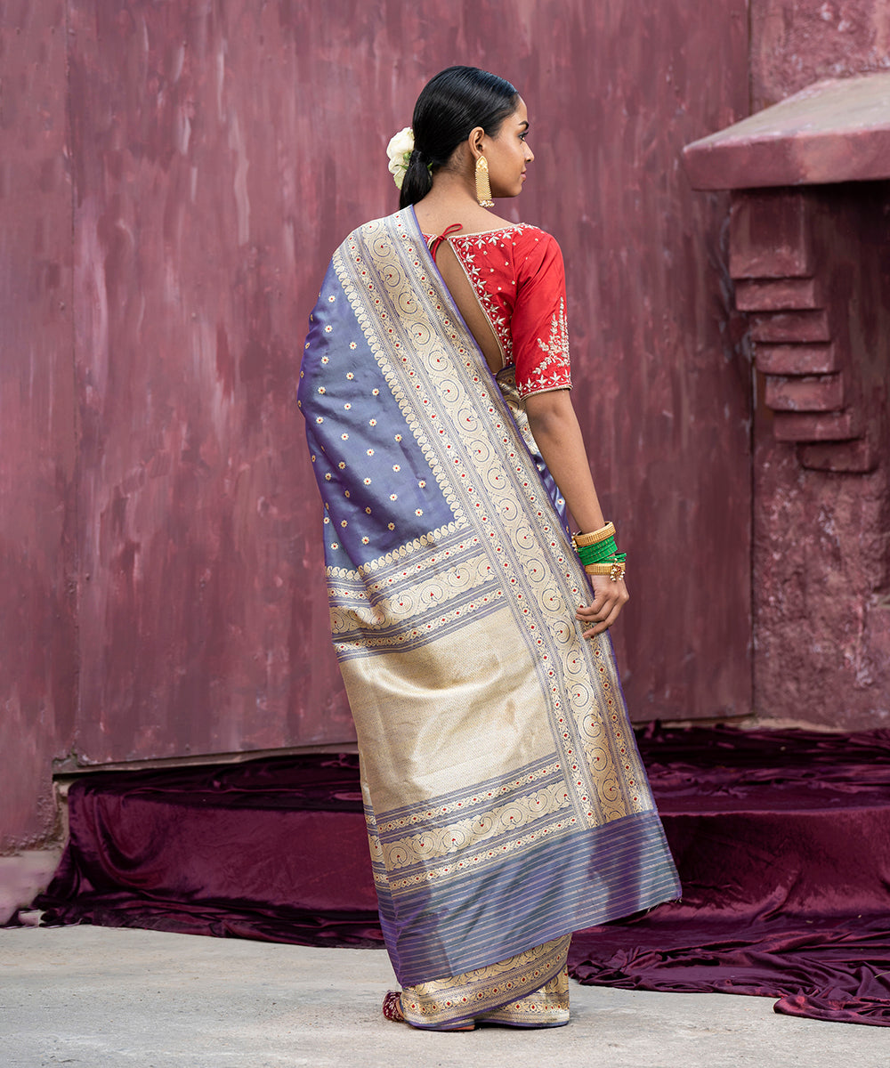 Handloom_Purple_And_Grey_Double_Shade_Pure_Katan_Silk_Banarasi_Saree_WeaverStory_03