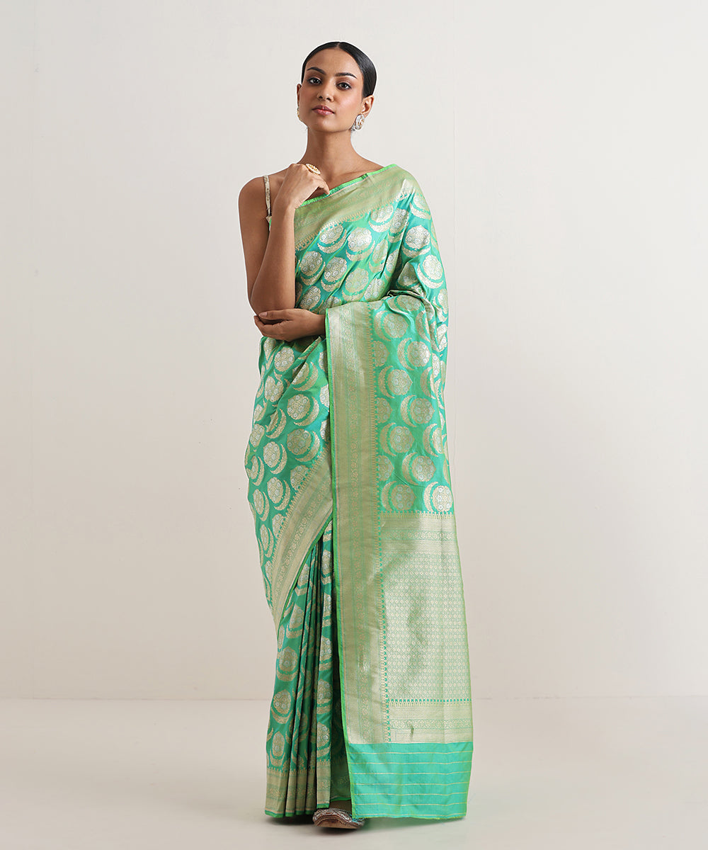 Handloom_Mint_Green_Double_Shade_Pure_Katan_Silk_Banarasi_Saree_WeaverStory_02