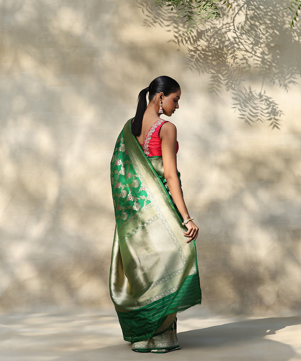 Green_Handloom_Pure_Katan_Silk_Banarasi_Saree_With_Double_Zari_Floral_Jaal_WeaverStory_03