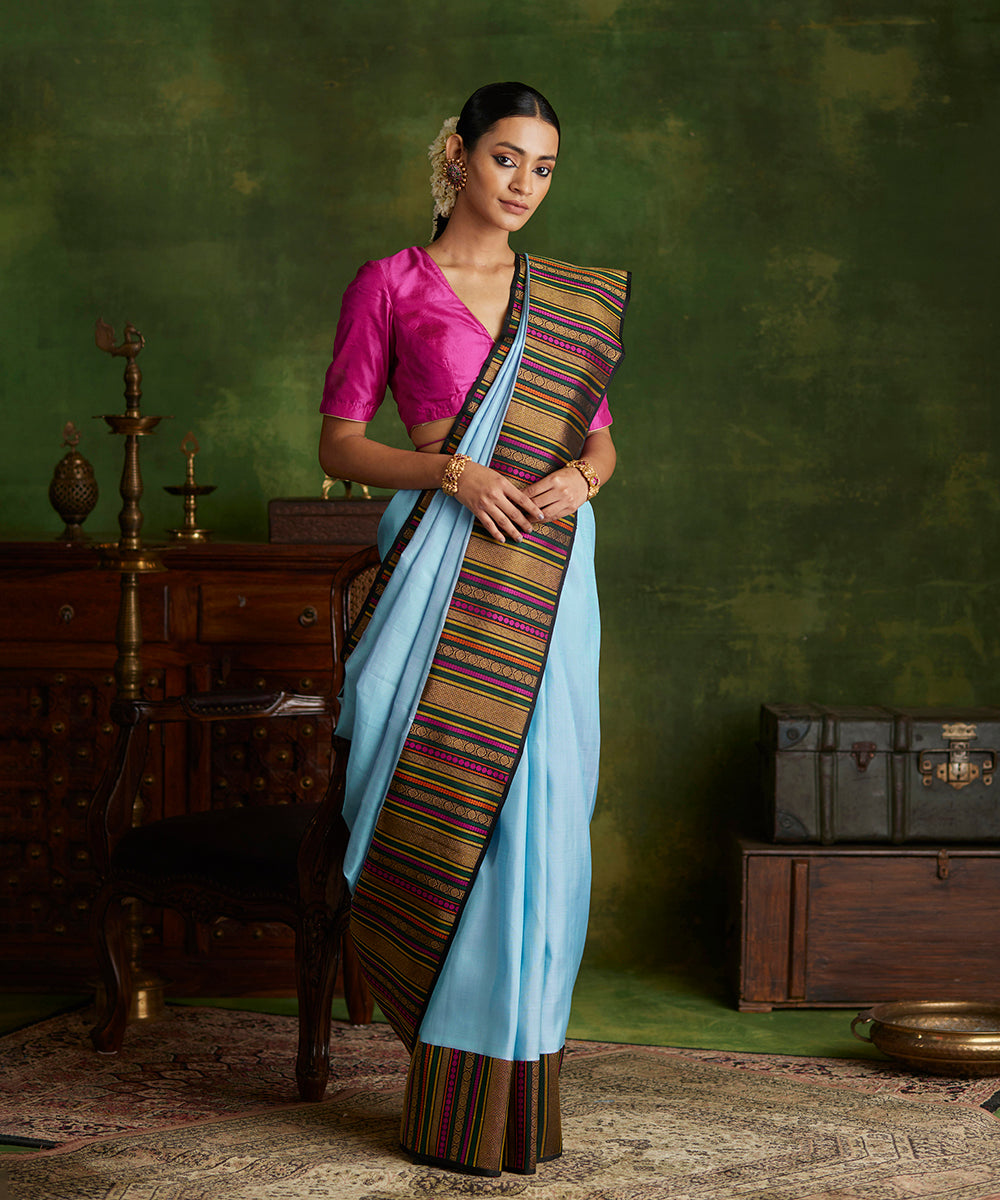 Handloom_Sky_Blue_Pure_Silk_Kanjivaram_Saree_With_Korvai_Border_WeaverStory_02