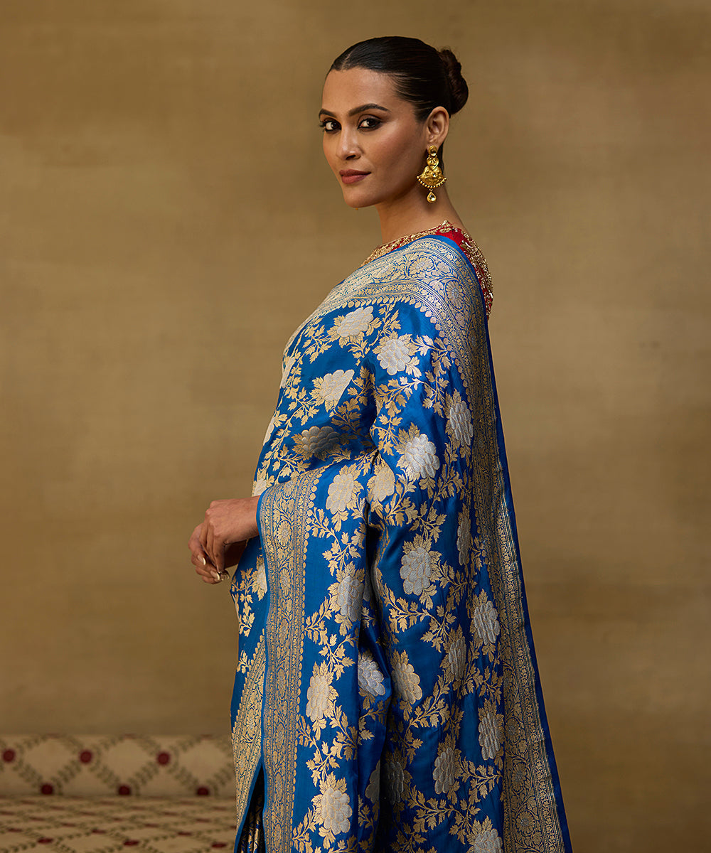 Blue_Handloom_Ektara_Pure_Katan_Silk_Banarasi_Saree_With_Angoor_Jaal_WeaverStory_01