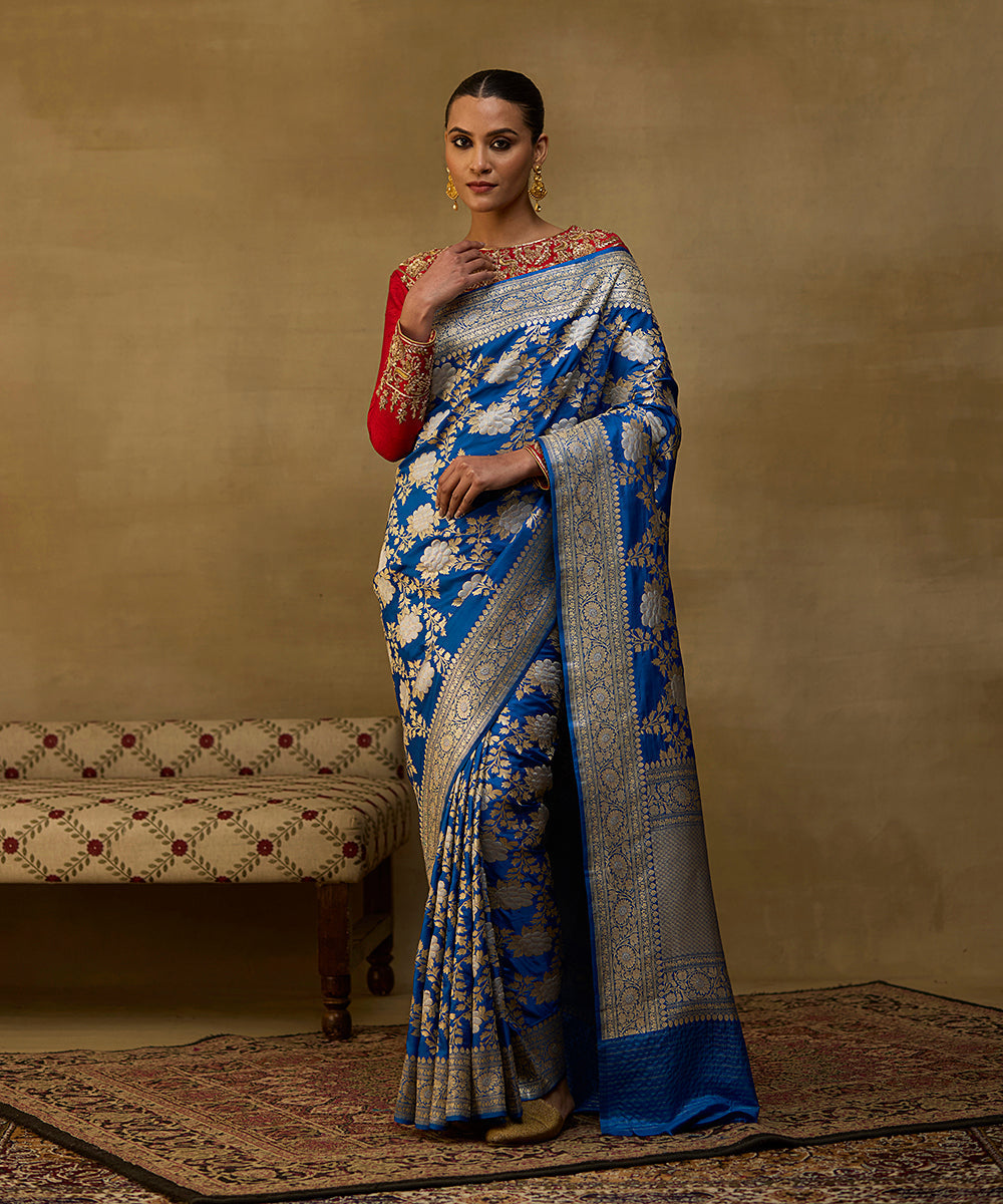 Blue_Handloom_Ektara_Pure_Katan_Silk_Banarasi_Saree_With_Angoor_Jaal_WeaverStory_02